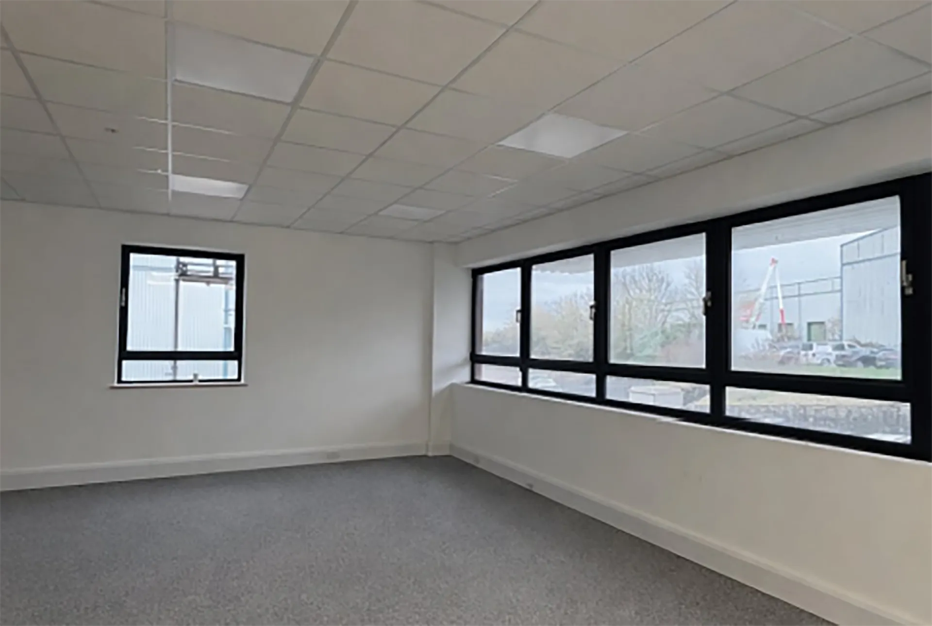 Unit 3, Crawley Crossing, Milton Keynes